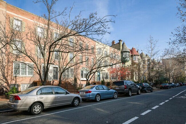 Building Photo - 1753 Q St NW