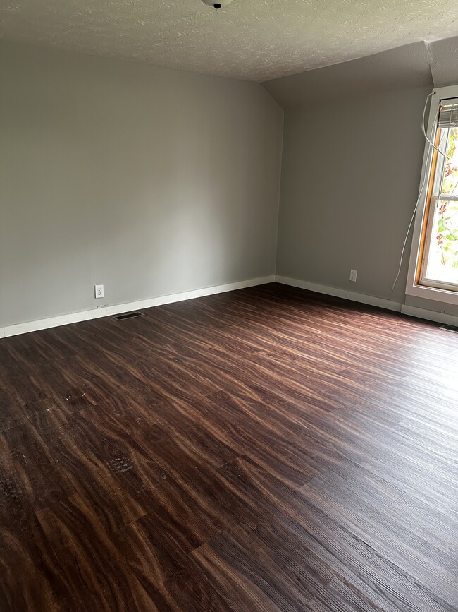 Building Photo - 2325 Sharkey Rd