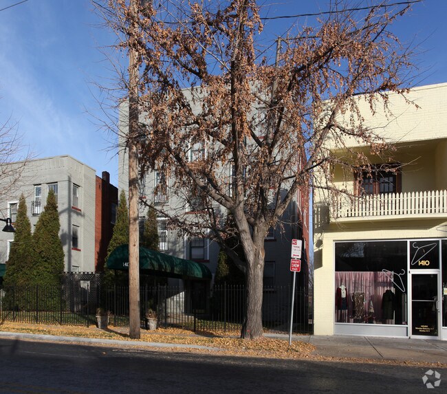 Building Photo - 1412 W 39th St