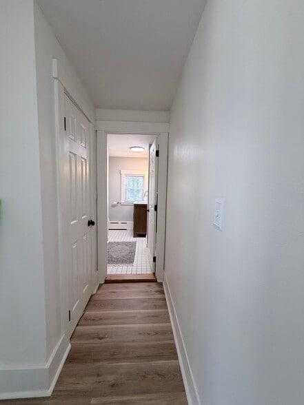Upstairs Hallway - 221 Baldwin St