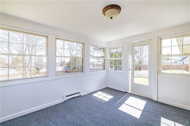 Building Photo - 101 Terrace Cir