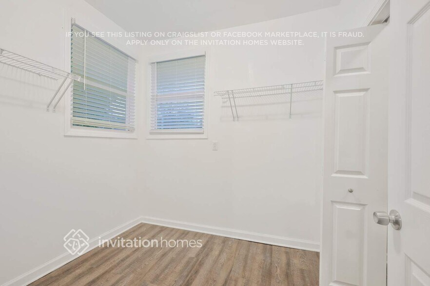 Building Photo - 234 McCoin Dr