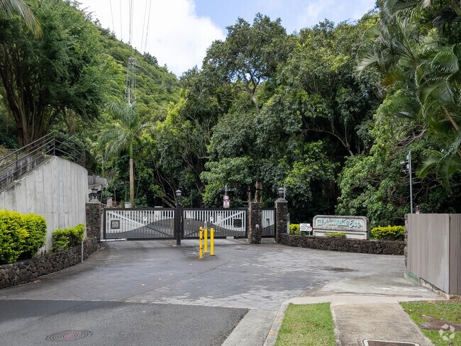 Building Photo - 2795 Kalawao St