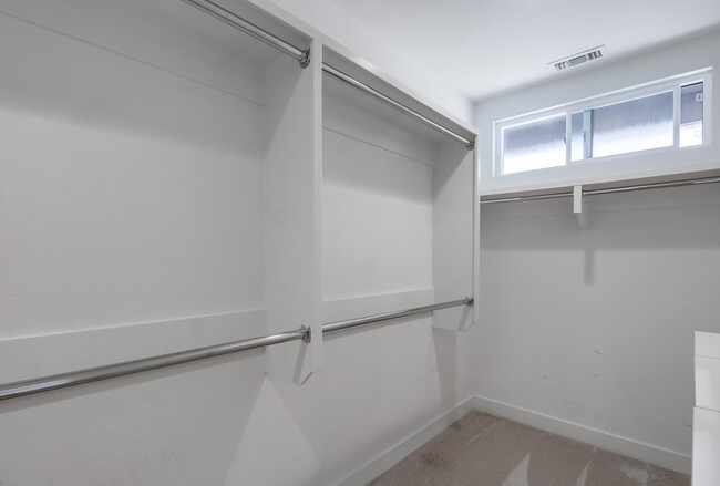 Building Photo - 4276 Kerwood Ct