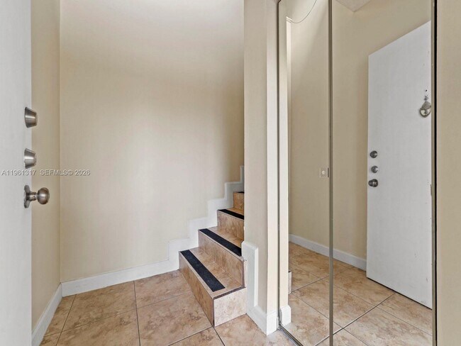 Building Photo - 10020 NW 9th St Cir