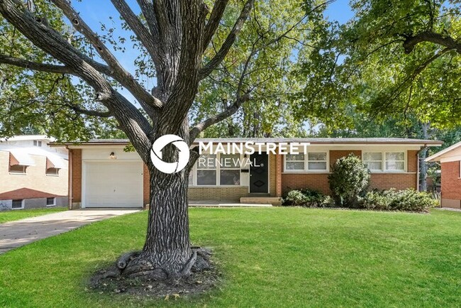 Primary Photo - 9630 Perch Dr