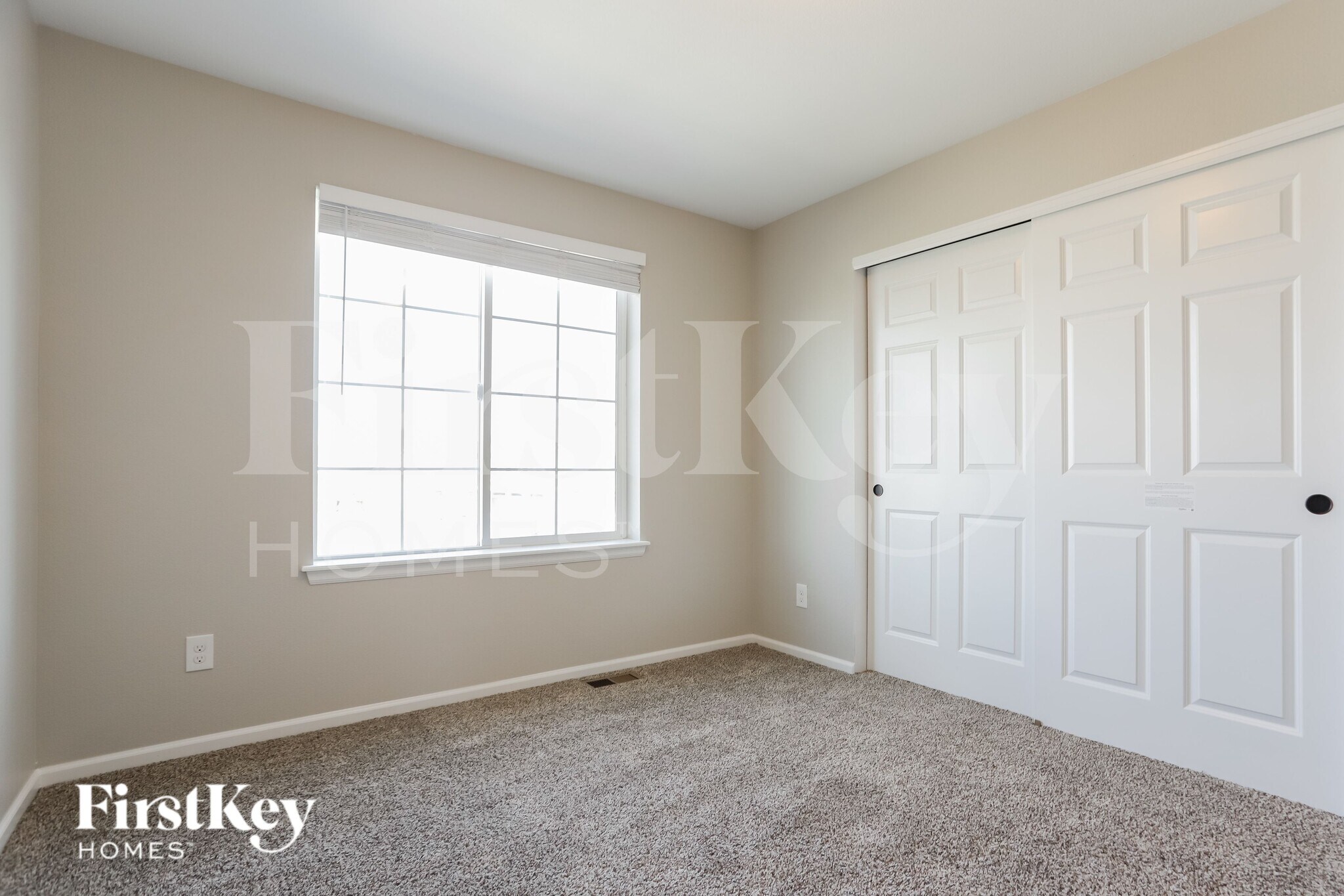 Building Photo - 26022 E Archer Dr