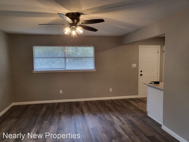 Building Photo - 3 br, 2 bath House - 1213 Carroll Dr