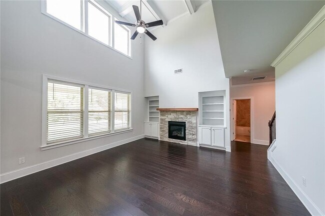Building Photo - 5789 Creek Indian Dr