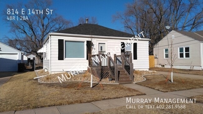 Building Photo - 814 E 14th St