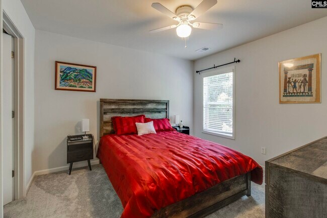 Building Photo - 456 Edenhall Dr