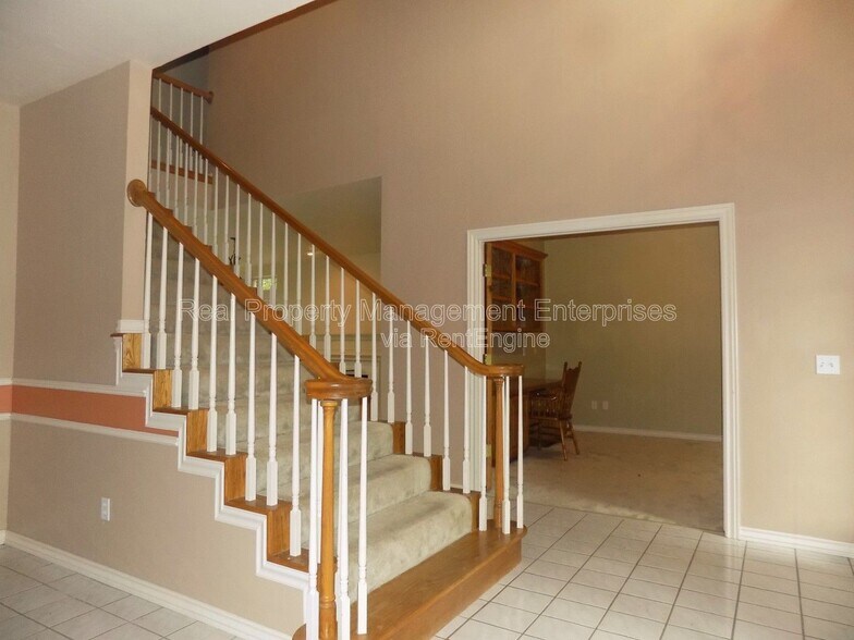 Building Photo - 10018 Birkenhead Ct