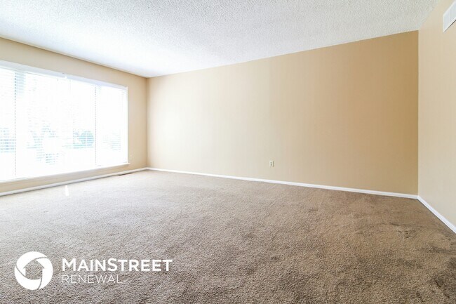 Building Photo - 12820 Bright Oaks Ct