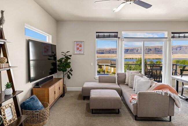 Building Photo - 9287 Riverview Way NW