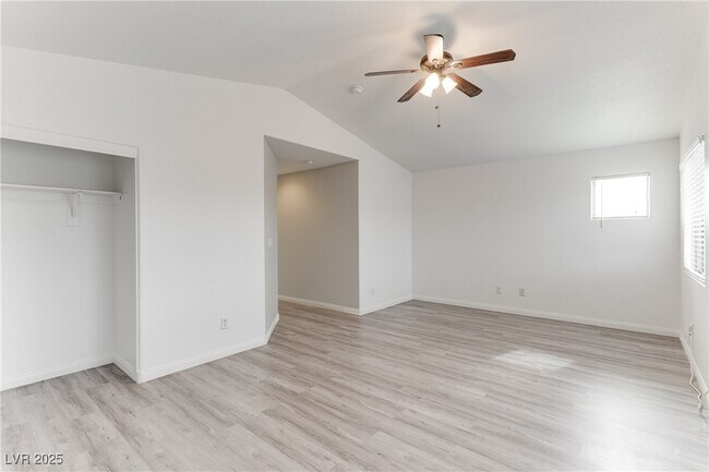 Building Photo - 5614 Midnight Breeze St