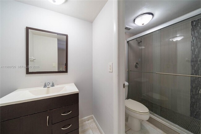 Building Photo - 3100 Riverside Dr