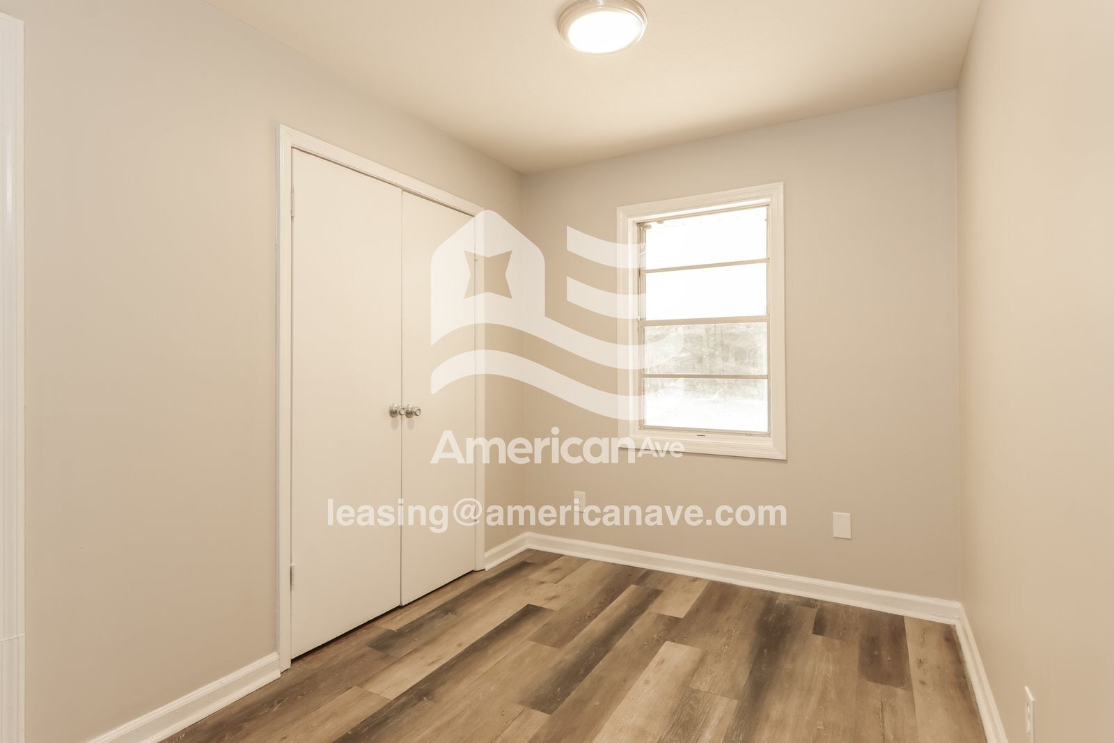 Building Photo - 1838 Emerson Ave