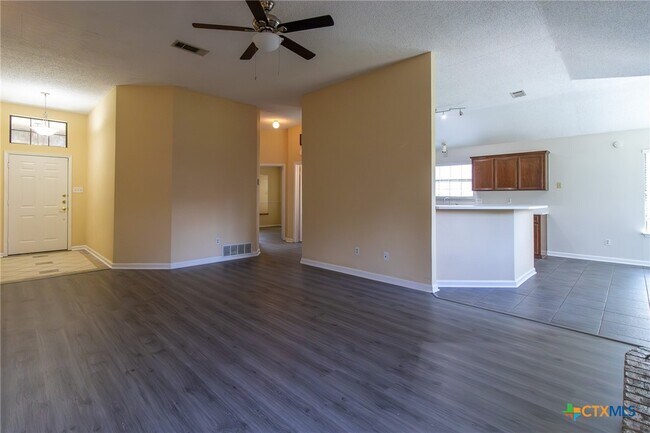 Building Photo - 2306 Wampum Dr