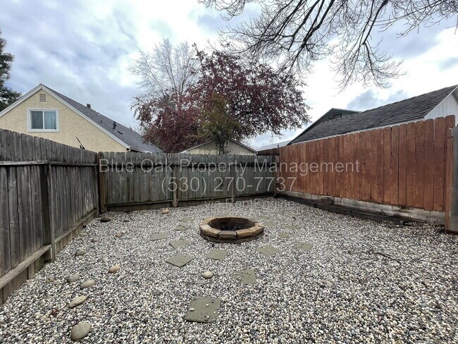 Building Photo - 2756 Revere Ln