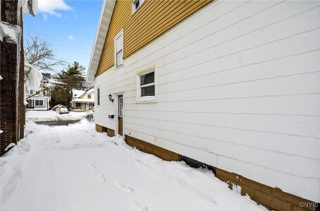 Building Photo - 1521 Grant Blvd