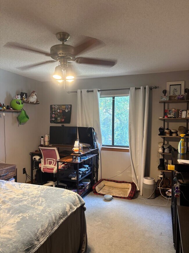 Building Photo - Charming 2 Bedroom in Niceville!