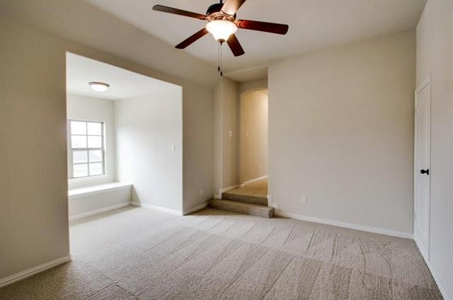 Building Photo - 421 Prairie Run
