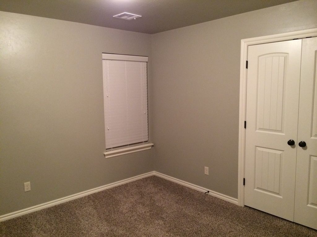 bedroom 2/3 - 209 Ashley Dr