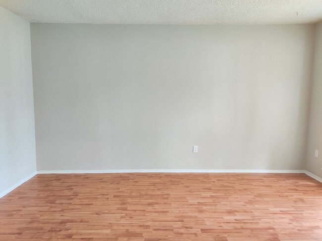 Building Photo - 1914 Seakale Ln