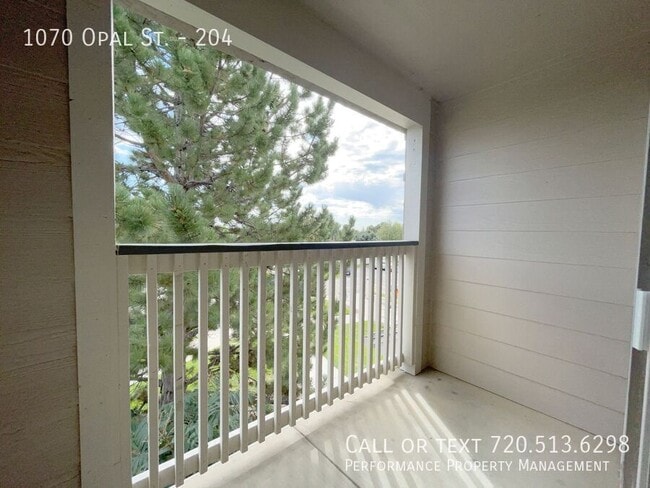 Building Photo - 1070 Opal St