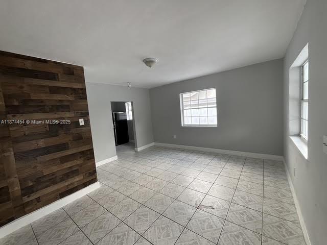 Building Photo - 3710 SW 87th Ct
