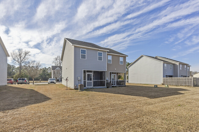 Building Photo - 313 Burley Dr