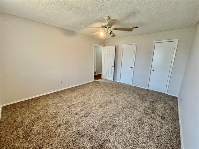Building Photo - 800 Irwin Dr