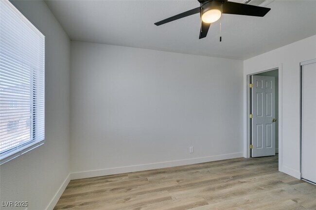 Building Photo - 6932 Kilgore Dr