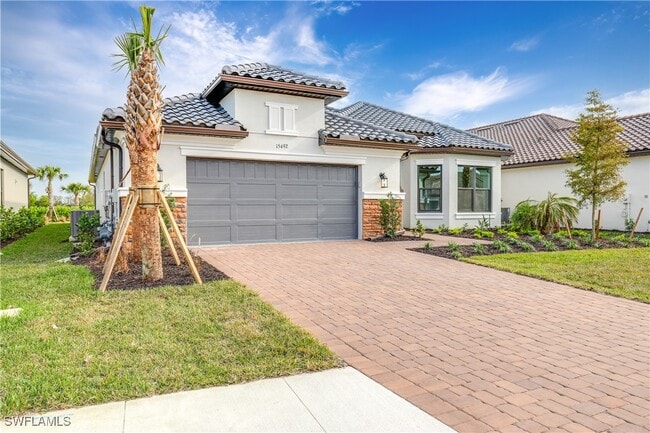 Building Photo - 15492 Rio Ponace Ct