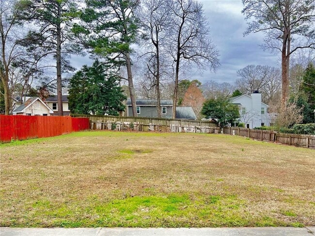 Building Photo - 3064 Hermance Dr NE