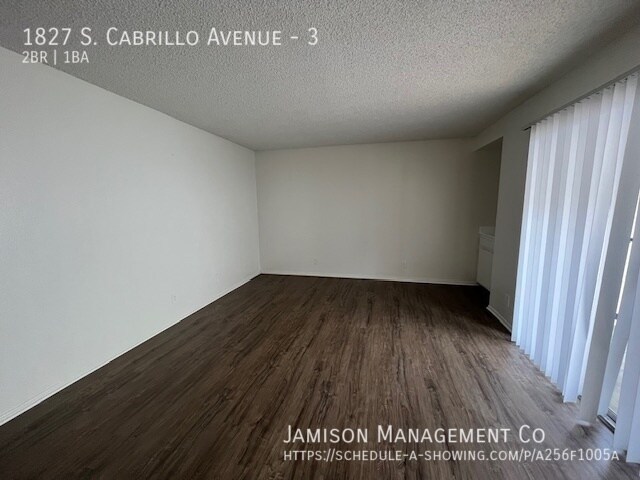 Building Photo - 1827 S Cabrillo Ave