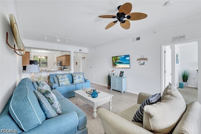 Building Photo - 8270 Pathfinder Loop