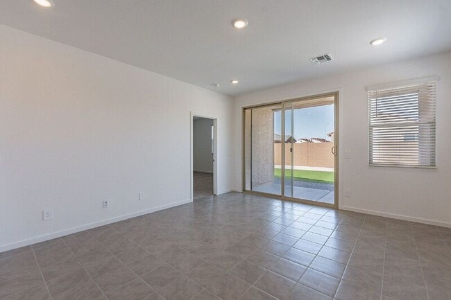 Building Photo - 2664 E Rosario Mission Dr