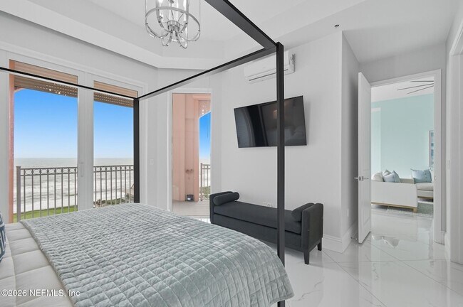 Building Photo - 200 Ocean Crest Dr