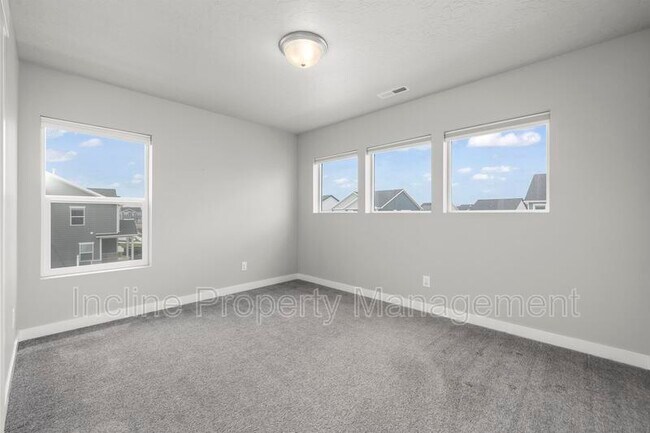 Building Photo - 5154 Folkstone Dr
