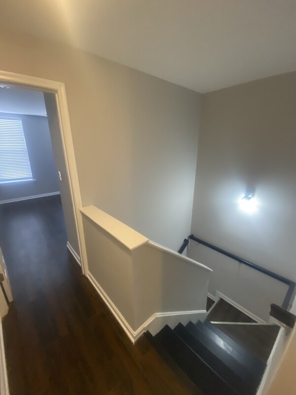 Building Photo - 1105 N Collington Ave