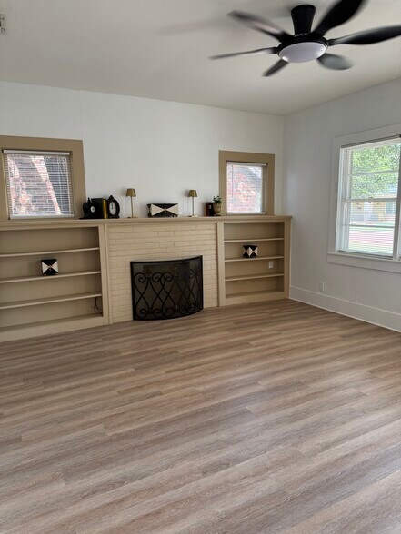 Living room - 2316 14th St