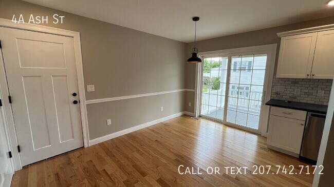 Building Photo - 4A Ash St-