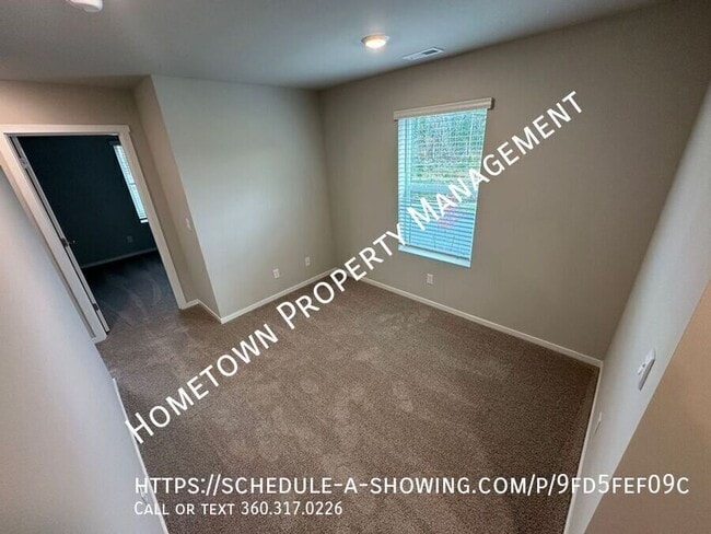 Building Photo - 2403 Trailside Dr NE