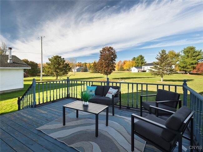 Building Photo - 35749 Sayre Rd