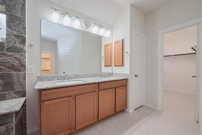 Building Photo - 6723 Widdenbrook Trace