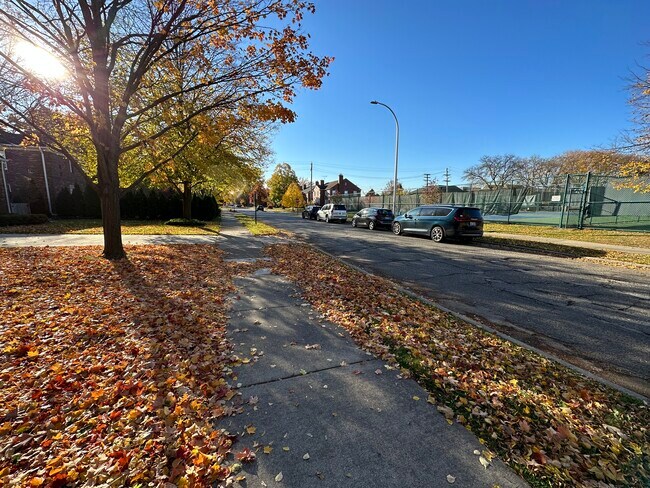 Tennis Courts - 645 Neff Rd