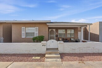 Building Photo - 2929 E Broadway Rd