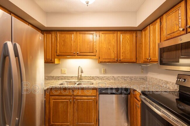 Building Photo - 102-F Wafco Ln