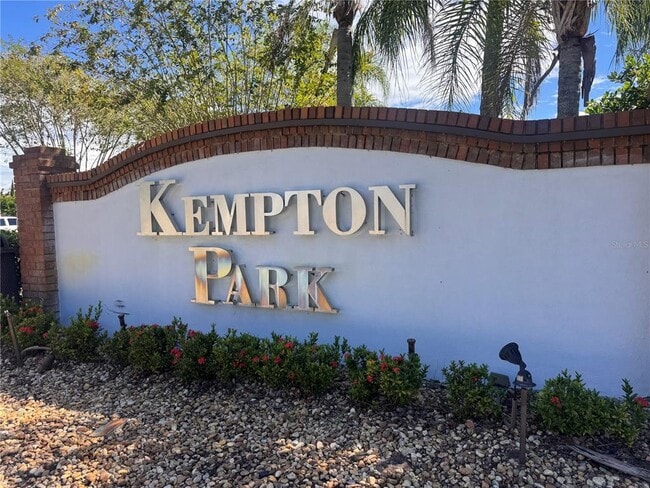 Building Photo - 1219 Kempton Chase Pkwy